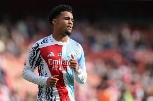 邮报：阿森纳1月考虑外租恩瓦内里，愿听取对马丁内利等人的报价